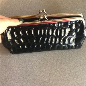 Black Clutch